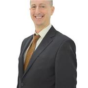 I am a native English speaker offering online Maths lessons at times to suit the student.